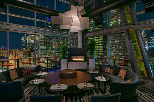 thewit chicago a hilton hotel