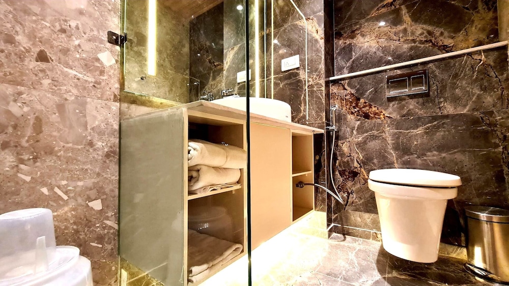 galaxy club and hotel