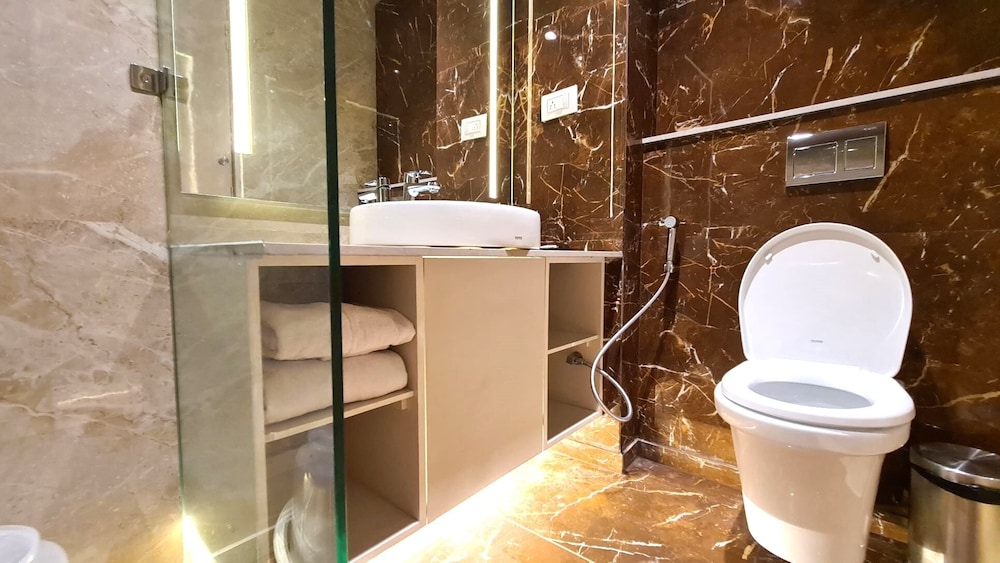 galaxy club and hotel