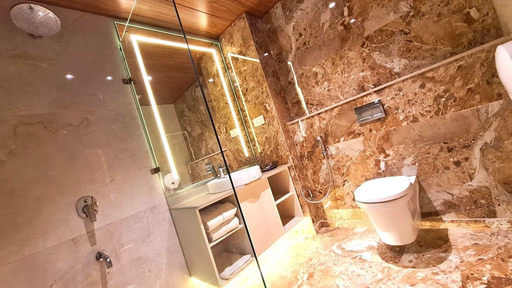 galaxy club and hotel