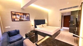 galaxy club and hotel