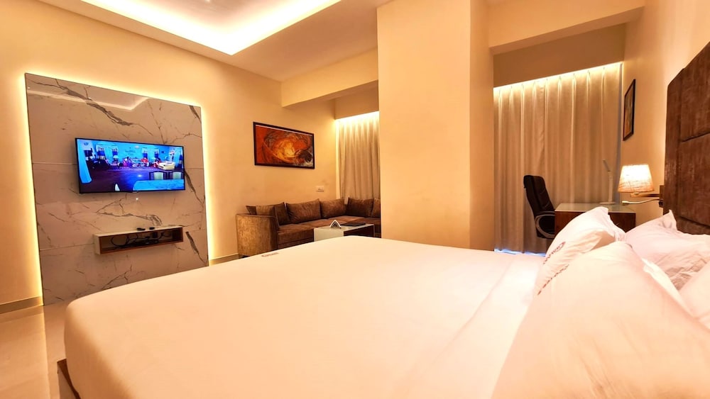 galaxy club and hotel