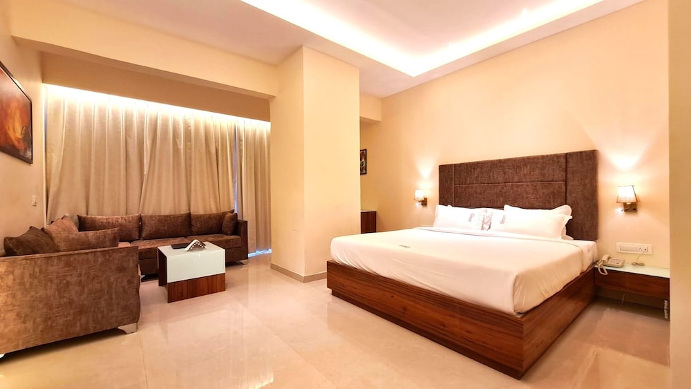 galaxy club and hotel