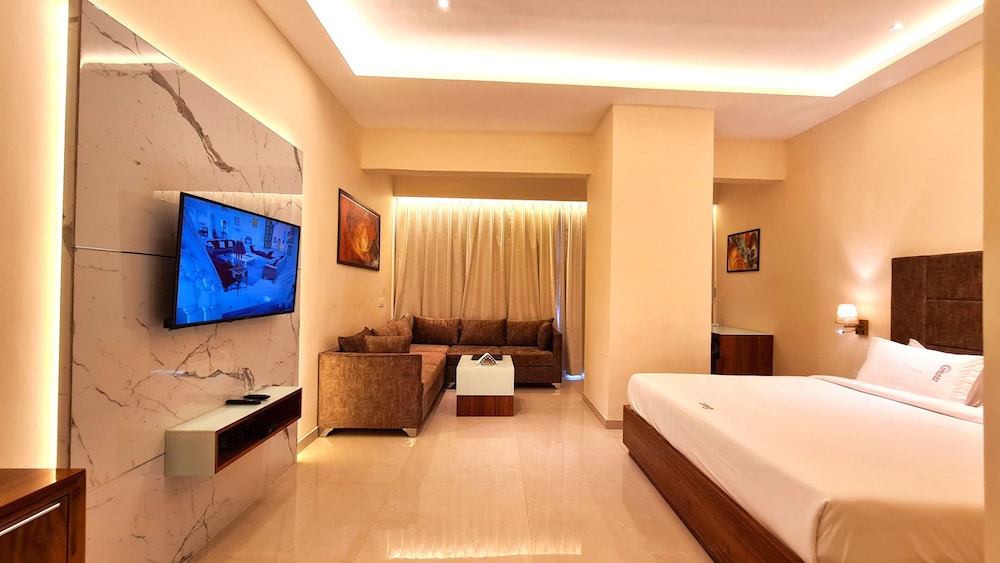 galaxy club and hotel