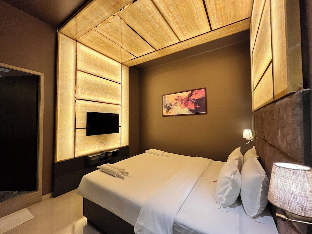 galaxy club and hotel