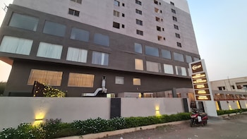 galaxy club and hotel