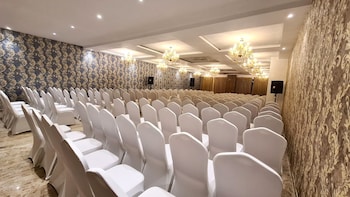 galaxy club and hotel