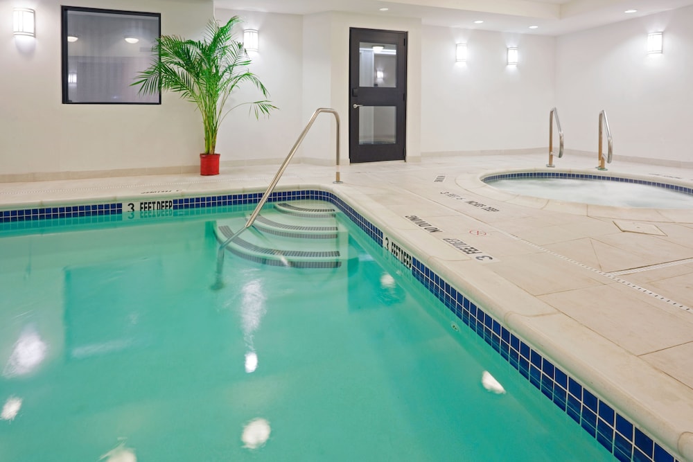 holiday inn express fishkill mid hudson valley by ihg