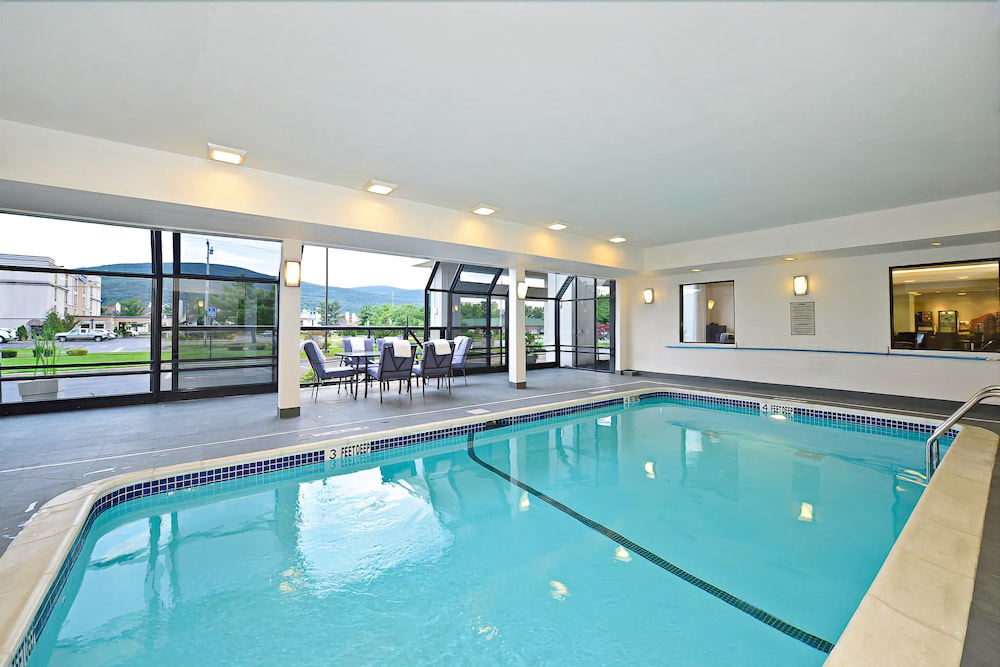 holiday inn express fishkill mid hudson valley by ihg