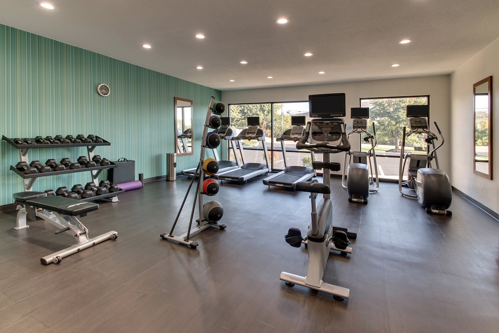 holiday inn express fishkill mid hudson valley by ihg