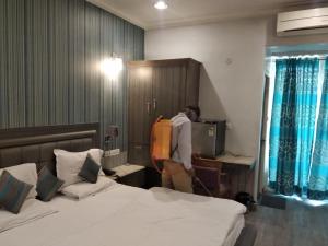 hotel saubhagyam residency