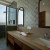 saffronstays athaang