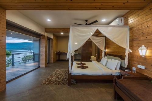 saffronstays athaang