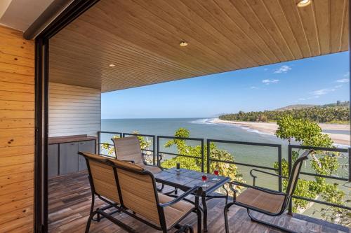 saffronstays athaang