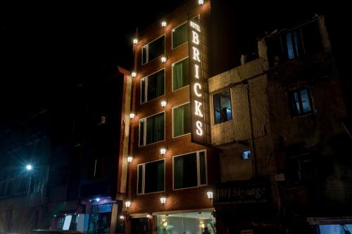 hotel bricks karol bagh new delhi