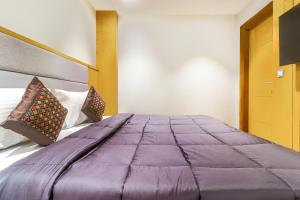 hotel bricks karol bagh new delhi