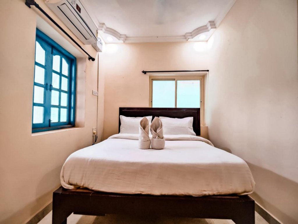 Hotel Candolim Aloft,Candolim Beach>>Candolim,4 star