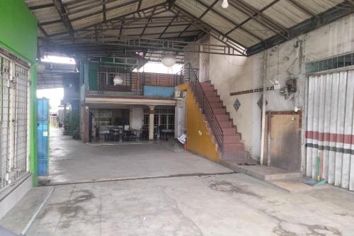 home stay kembar syariah redpartner