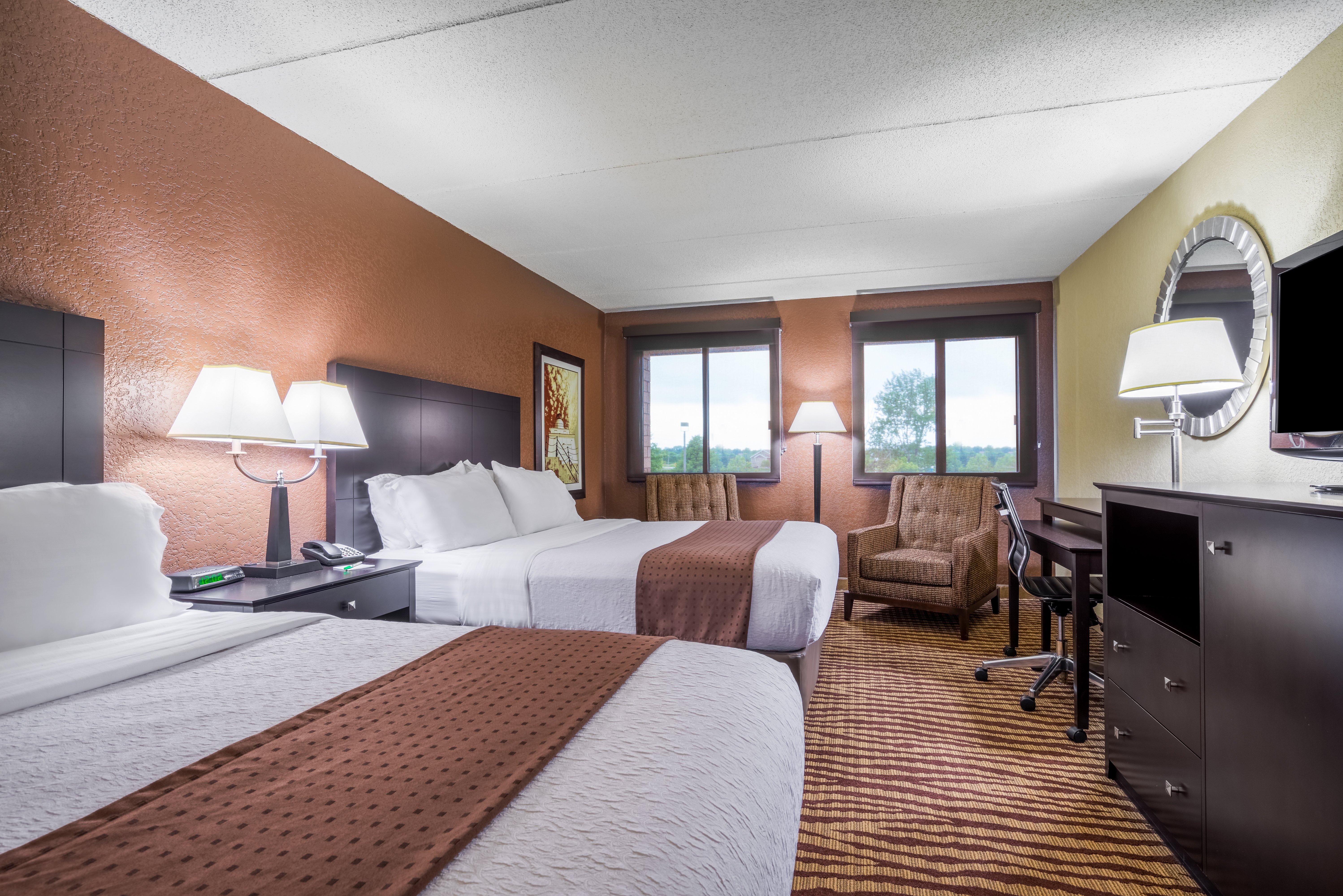 holiday inn manitowoc by ihg