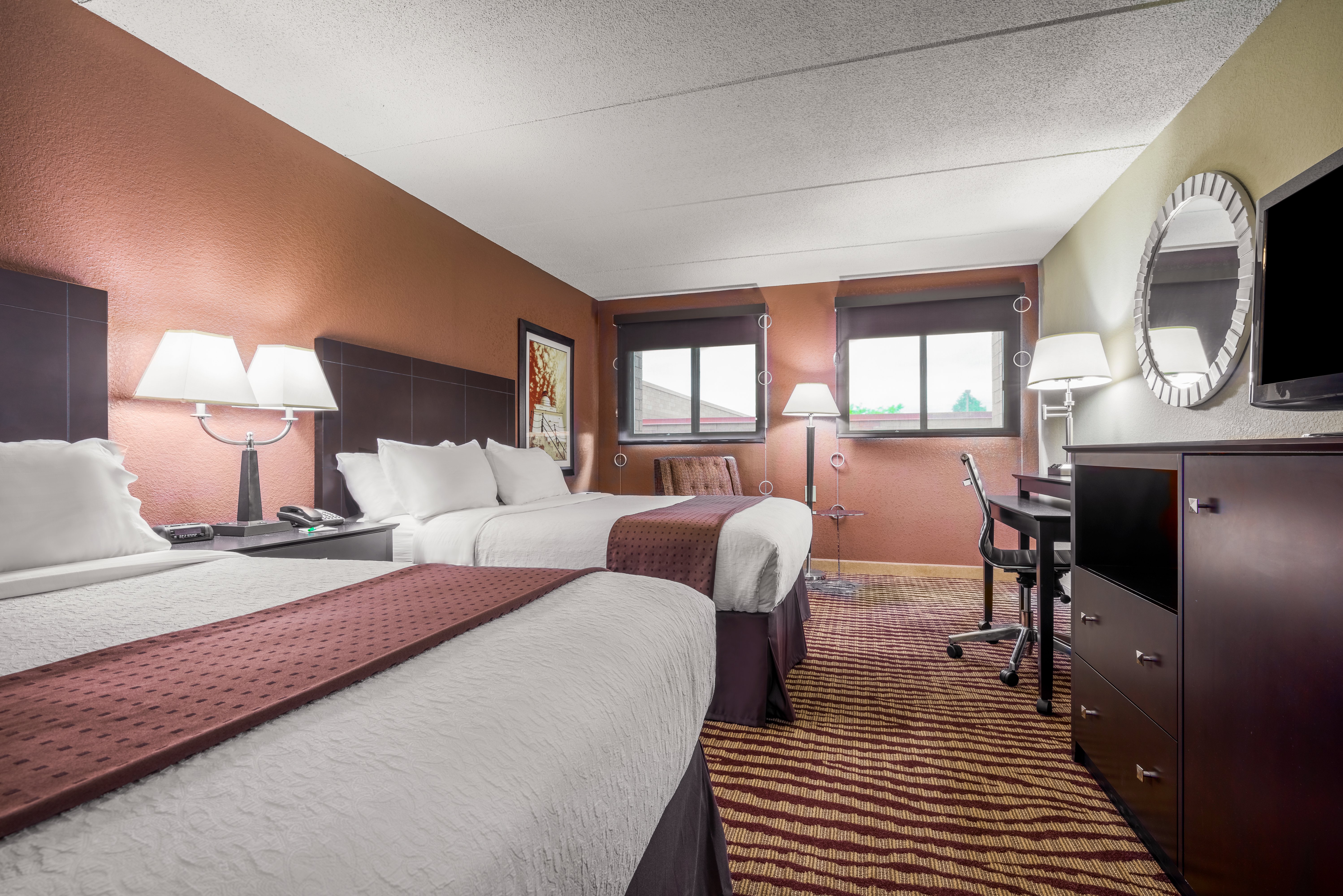 holiday inn manitowoc by ihg