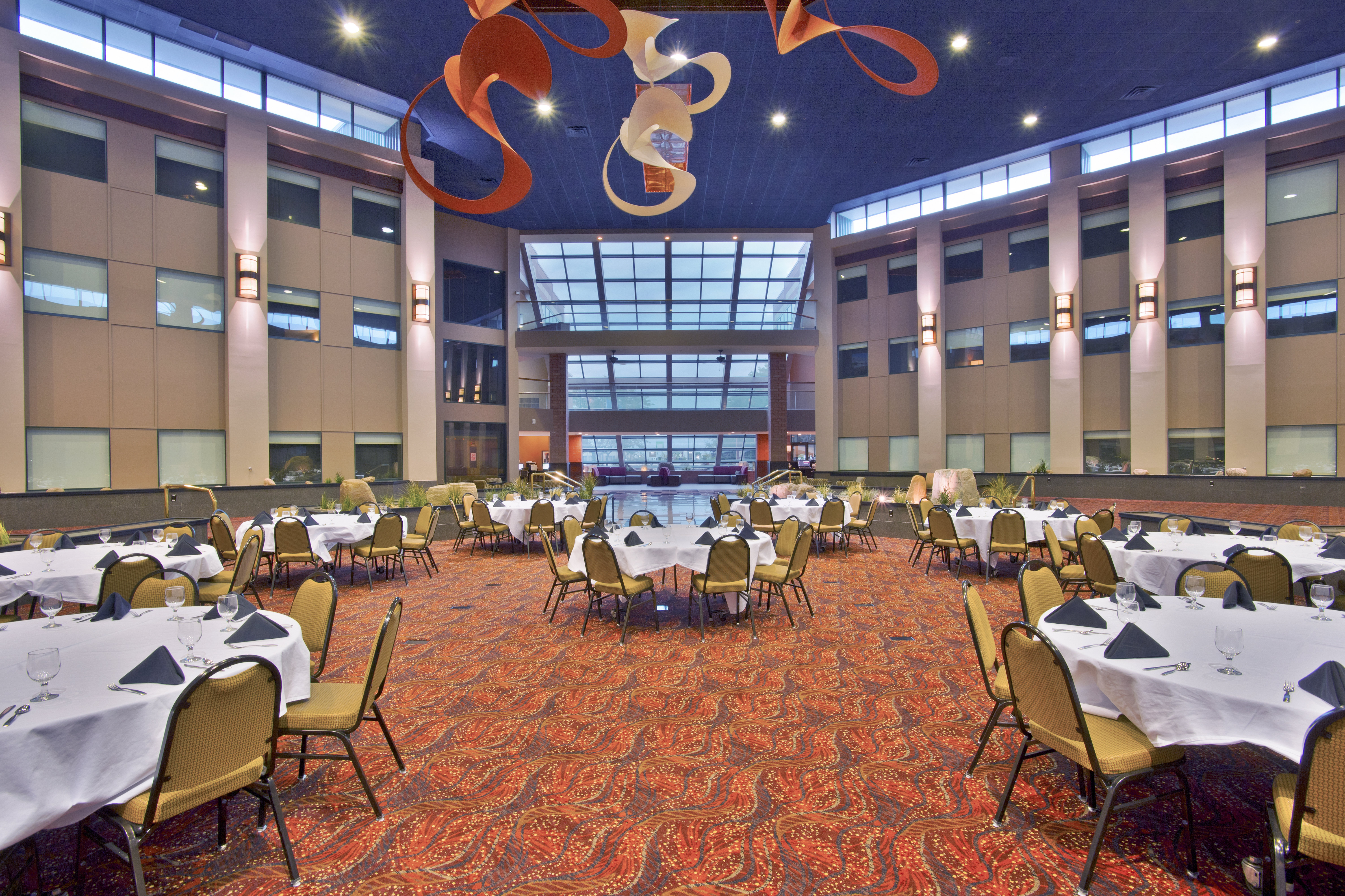 holiday inn manitowoc by ihg