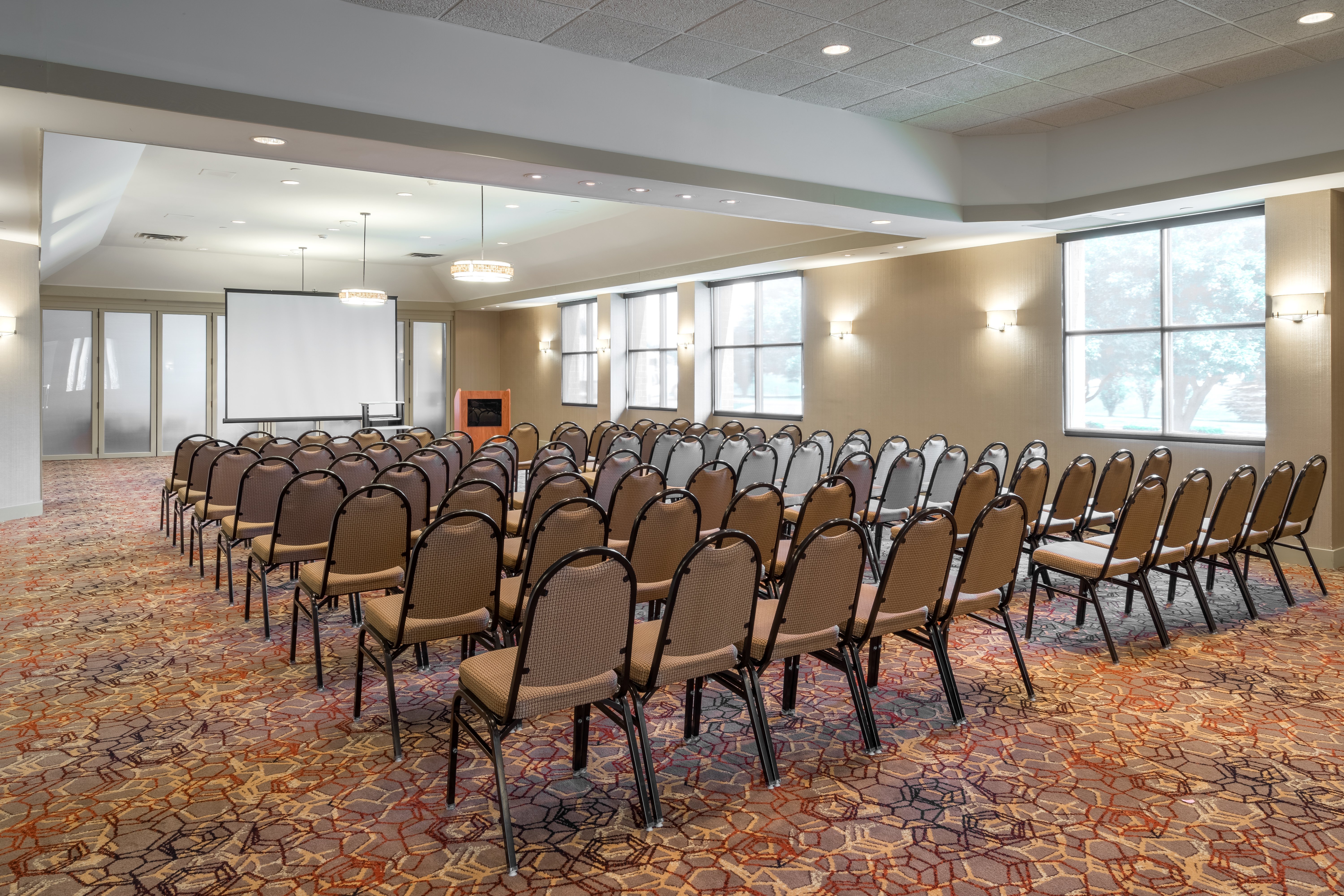 holiday inn manitowoc by ihg