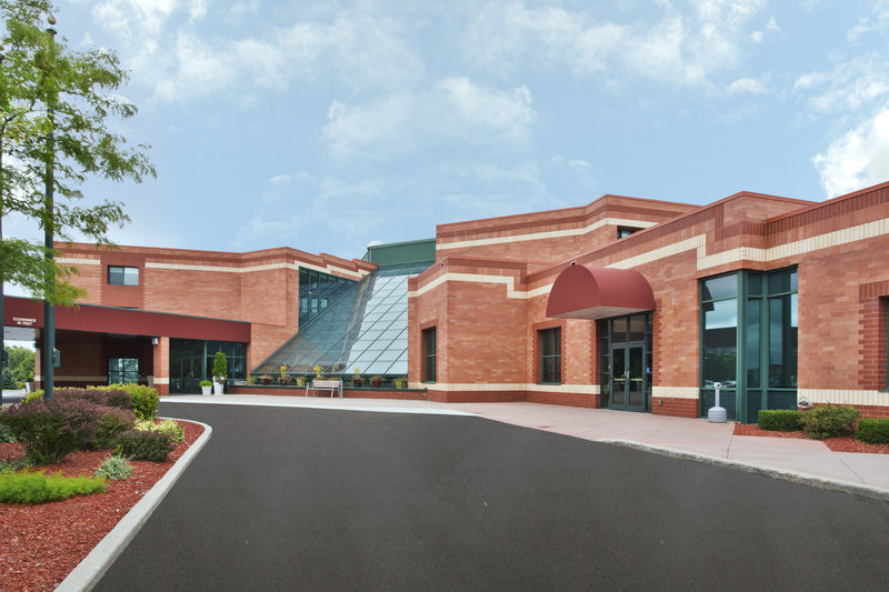 holiday inn manitowoc by ihg
