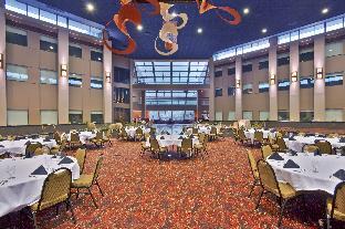 holiday inn manitowoc by ihg