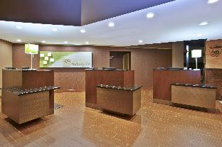 holiday inn manitowoc by ihg