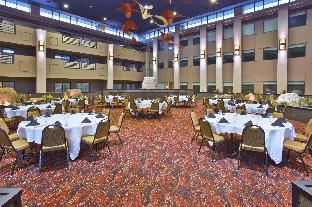 holiday inn manitowoc by ihg