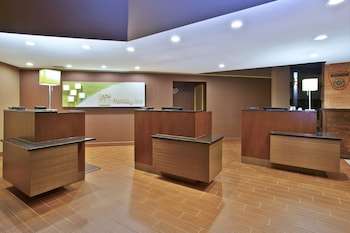 holiday inn manitowoc by ihg