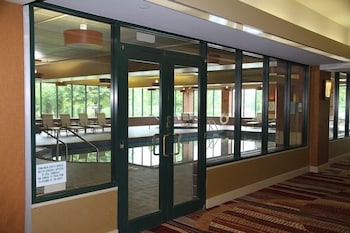 Holiday Inn Manitowoc By Ihg,Sheboygan>>Manitowoc,3 star