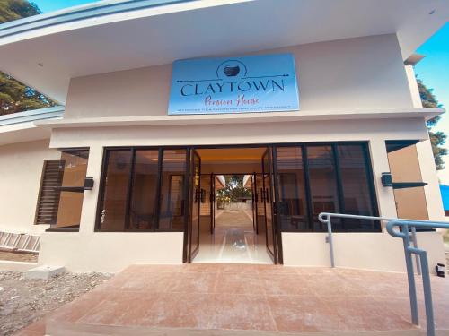 claytown pension house