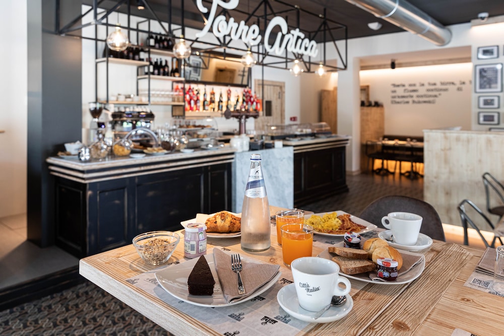 torre antica venice airport hotel