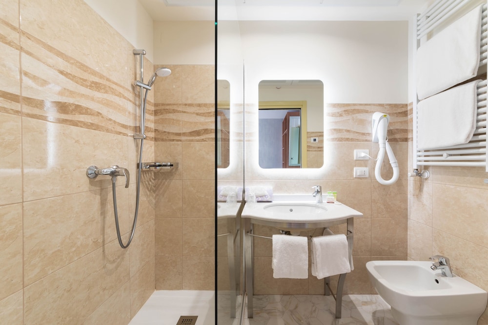 torre antica venice airport hotel