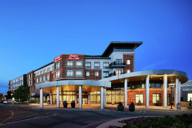 hampton inn and suites chicago mt prospect