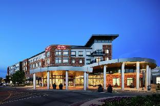 hampton inn and suites chicago mt prospect