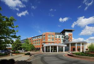 hampton inn and suites chicago mt prospect