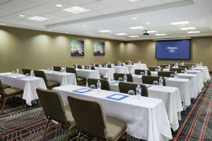 hampton inn and suites chicago mt prospect