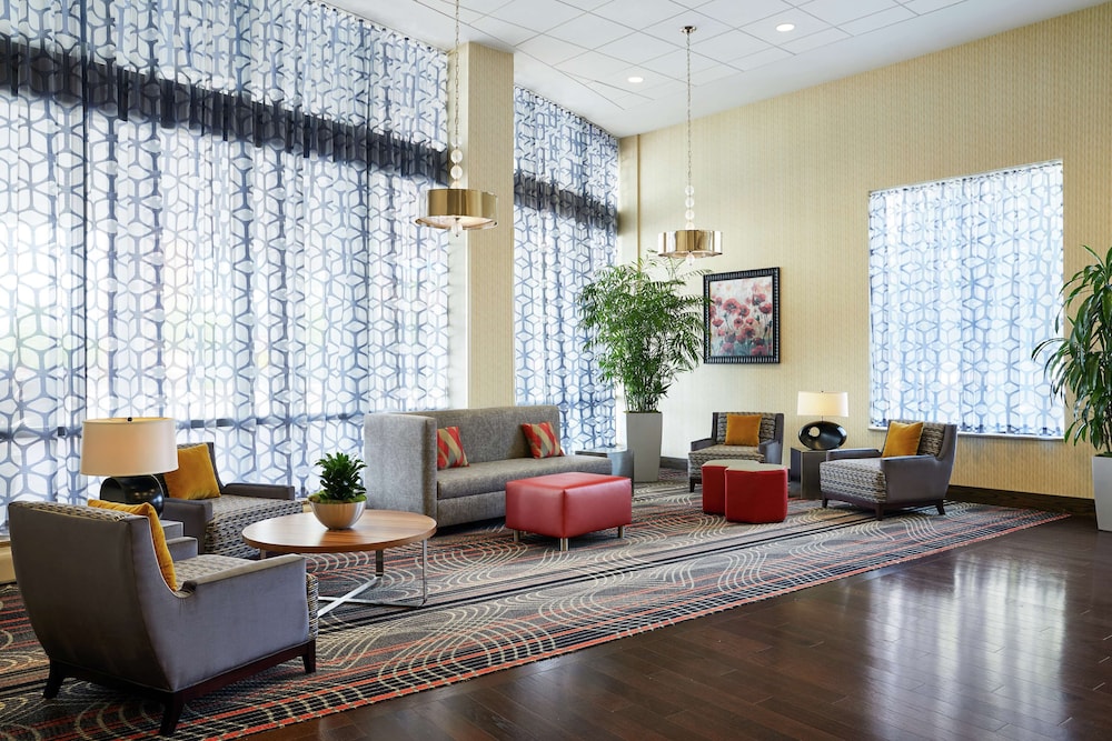 hampton inn and suites chicago mt prospect