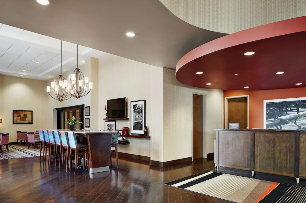hampton inn and suites chicago mt prospect
