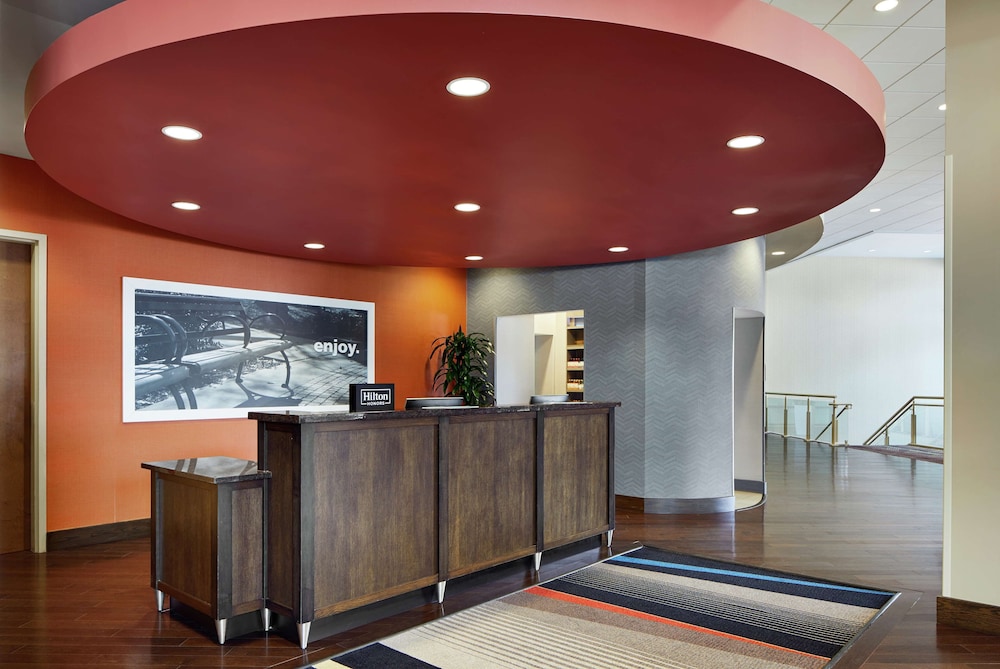 hampton inn and suites chicago mt prospect