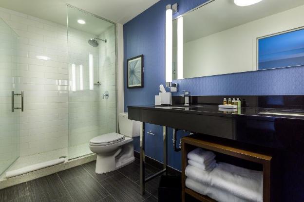 the godfrey hotel chicago