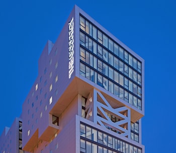 the godfrey hotel chicago