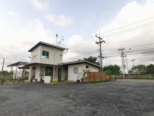 nararin garden house