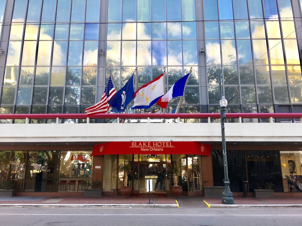 blake hotel new orleans bw signature collection
