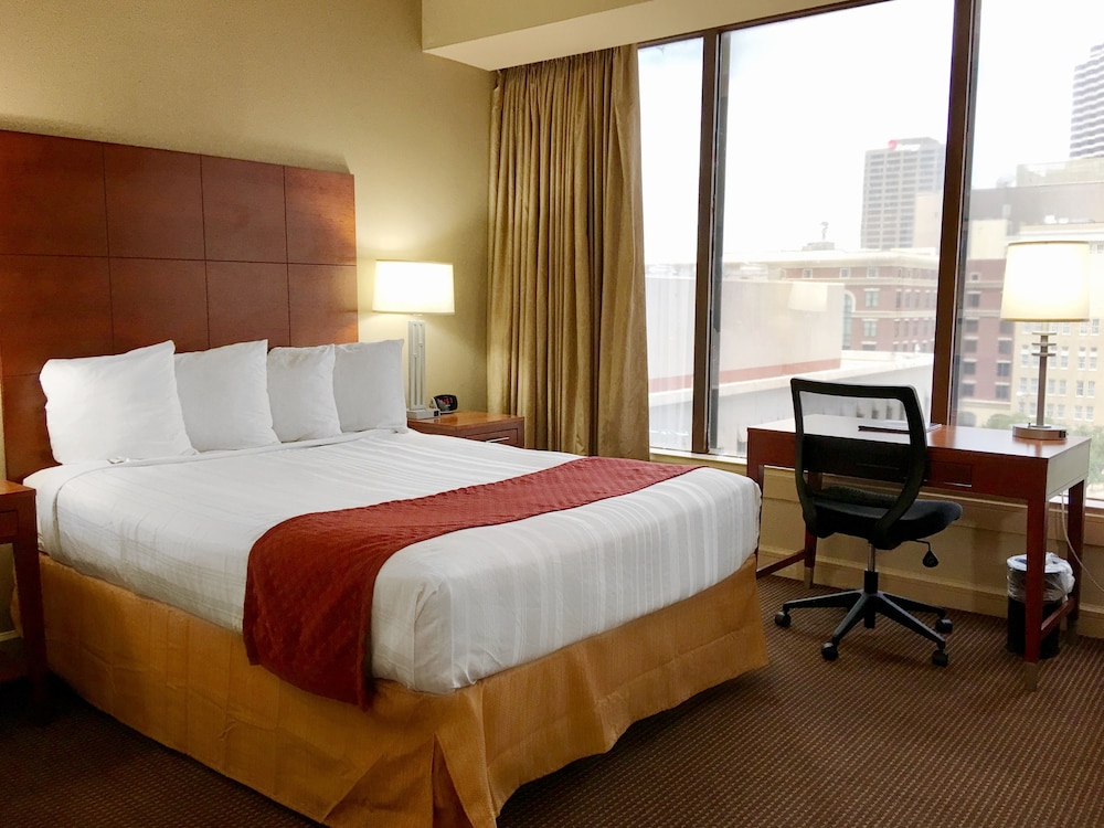 blake hotel new orleans bw signature collection