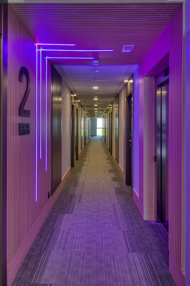 hotel dwo colours alcala