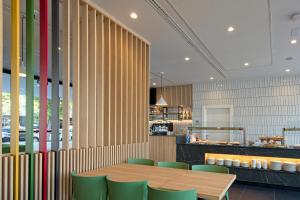 hotel dwo colours alcala
