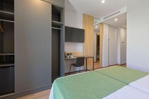 hotel dwo colours alcala